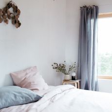 Lab Rideau en lin avec nouettes-listing