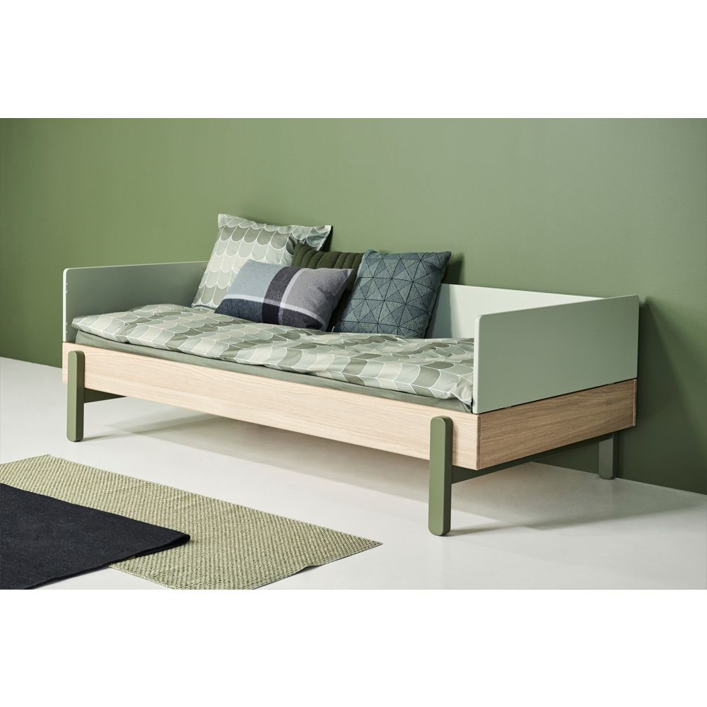 Letto singolo in legno di quercia con testiera bassa Popsicle Letto singolo in legno di quercia con testiera bassa Popsicle